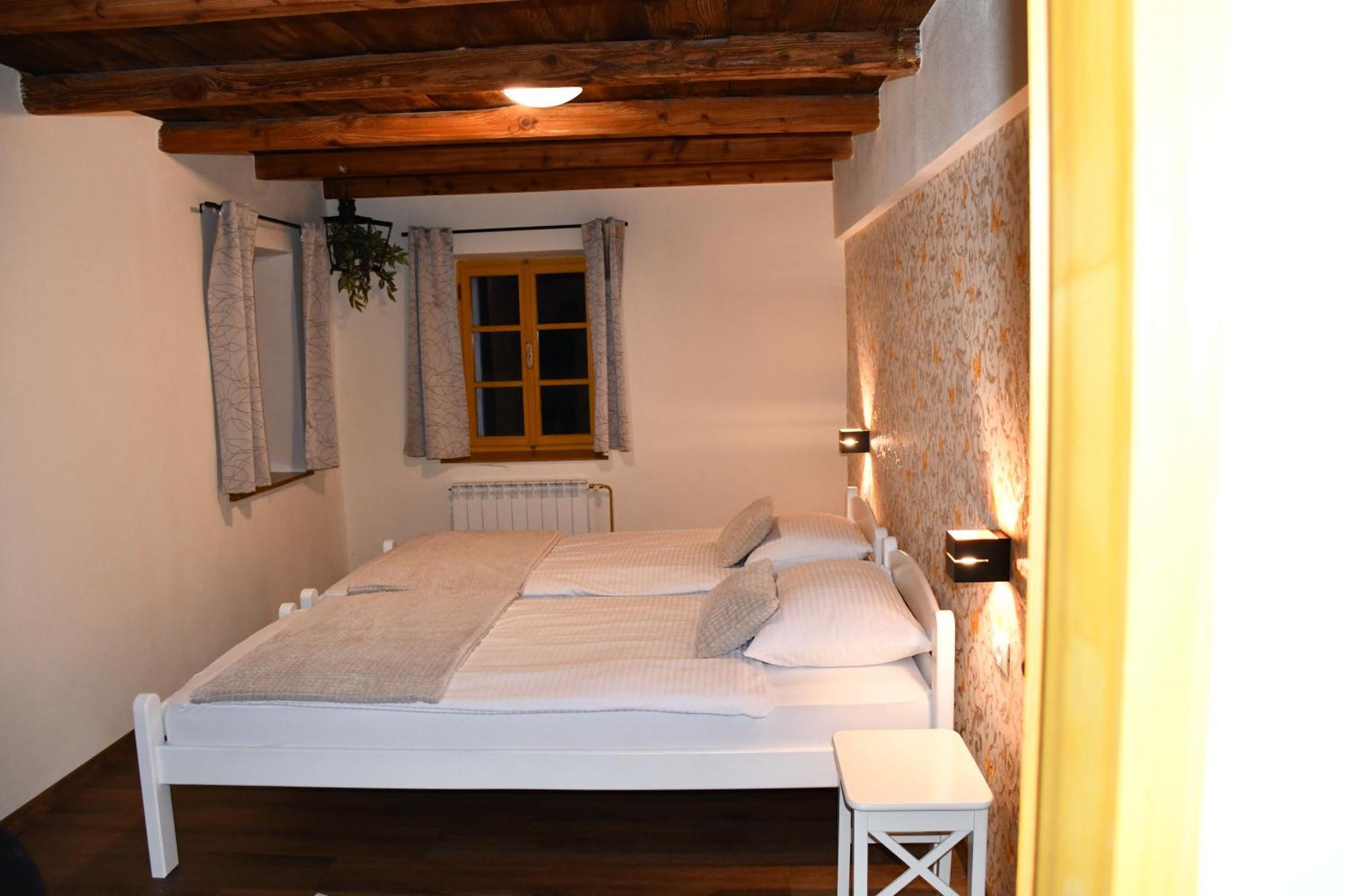 Apartment Abinkar Tolmin Bagian luar foto