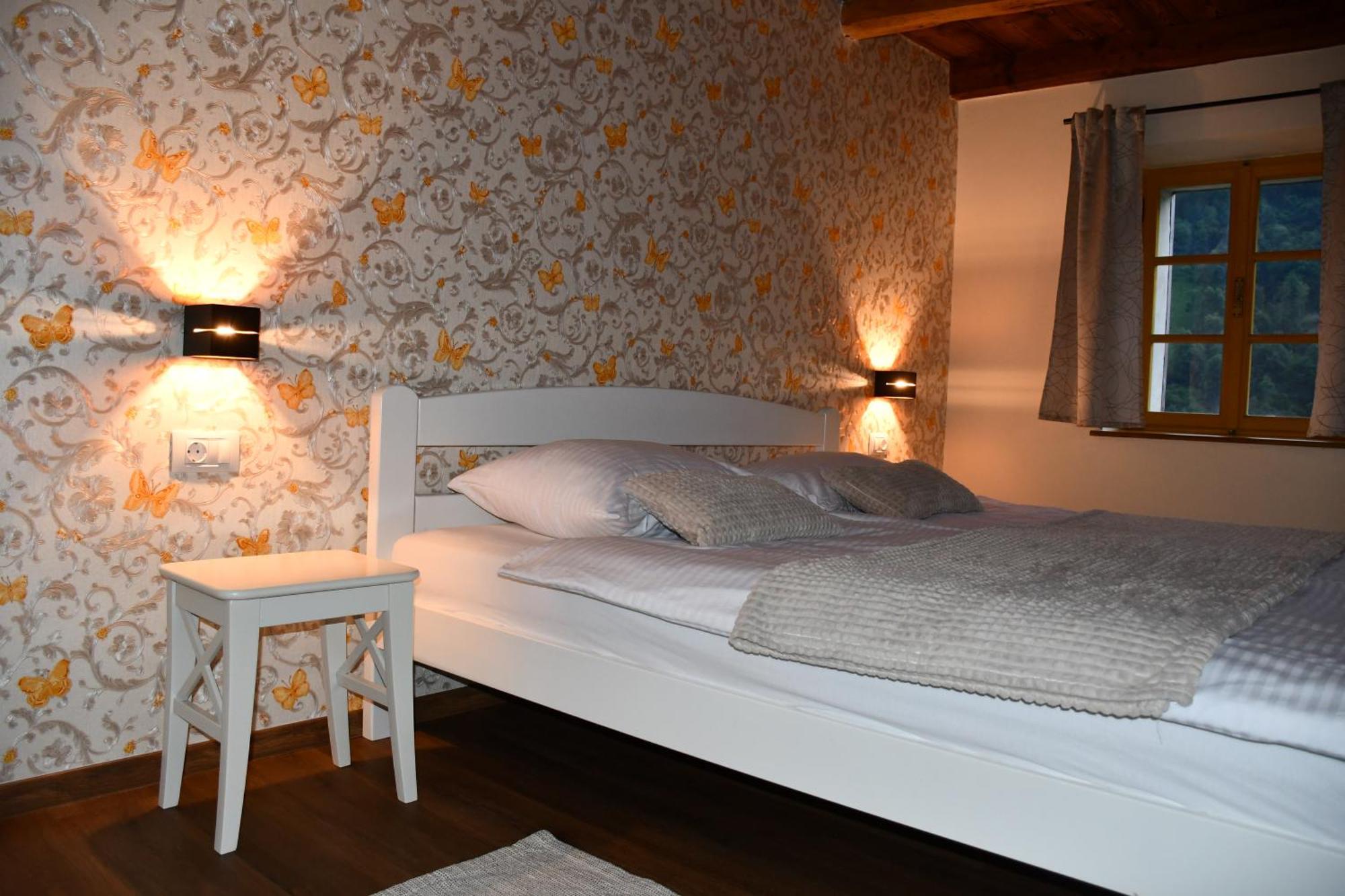 Apartment Abinkar Tolmin Bagian luar foto