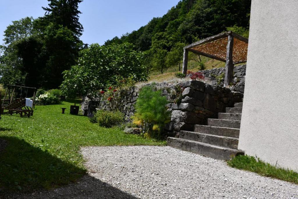 Apartment Abinkar Tolmin Bagian luar foto