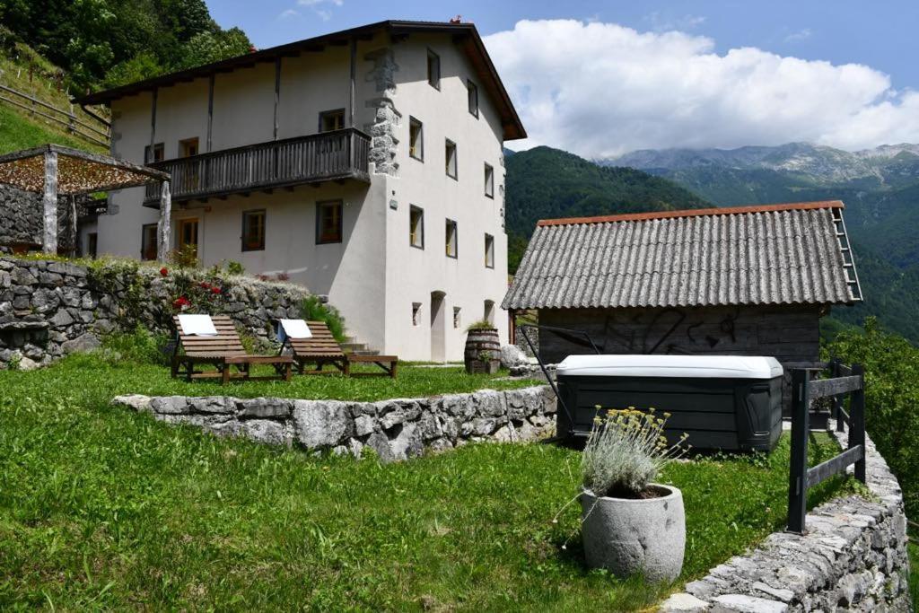 Apartment Abinkar Tolmin Bagian luar foto