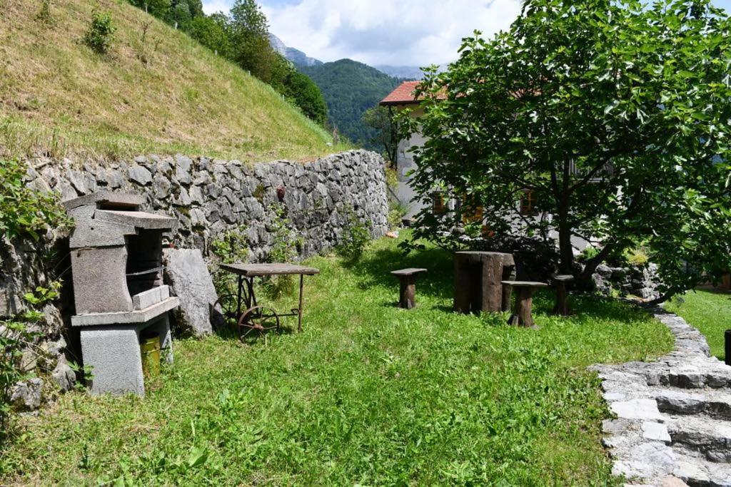 Apartment Abinkar Tolmin Bagian luar foto
