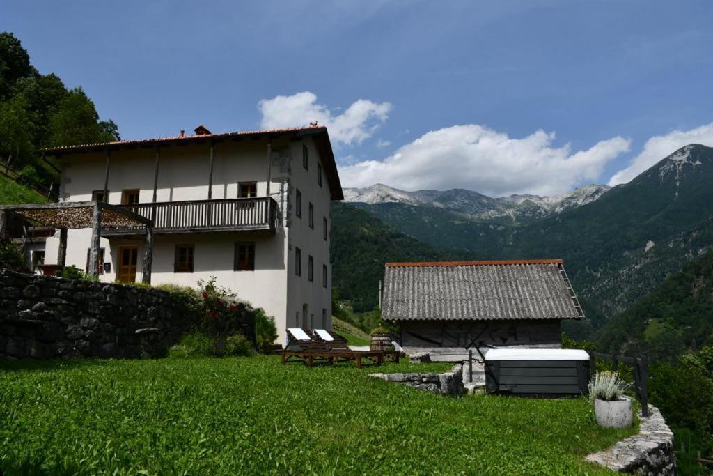 Apartment Abinkar Tolmin Bagian luar foto